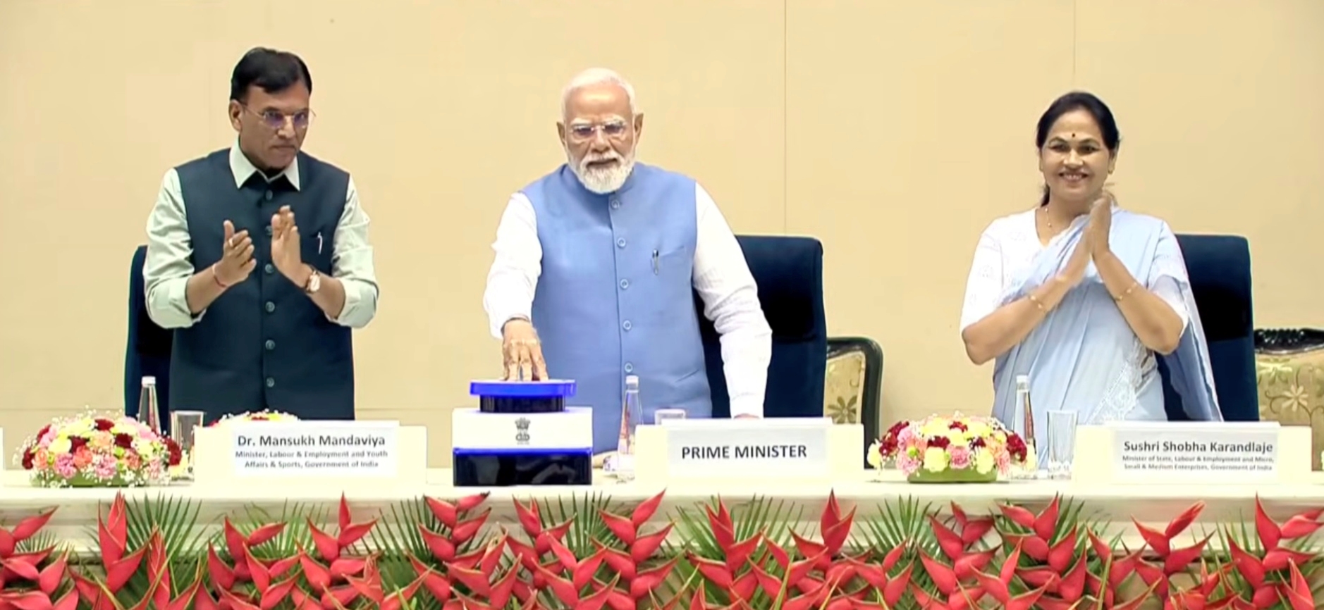 Hon'ble Prime Minister Shri Narendra Modi disbursed incentives worth _ 2,400 crore under Pradhan Mantri Viksit Bharat Rojgar Yojana